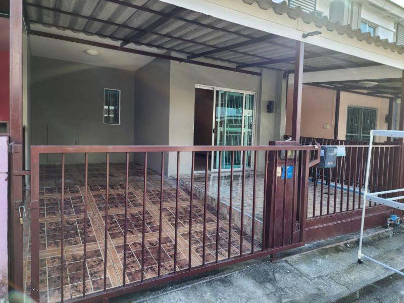 ทาวน์เฮาส์ 8000 กรุงเทพมหานคร เขตลาดกระบัง ลาดกระบัง
